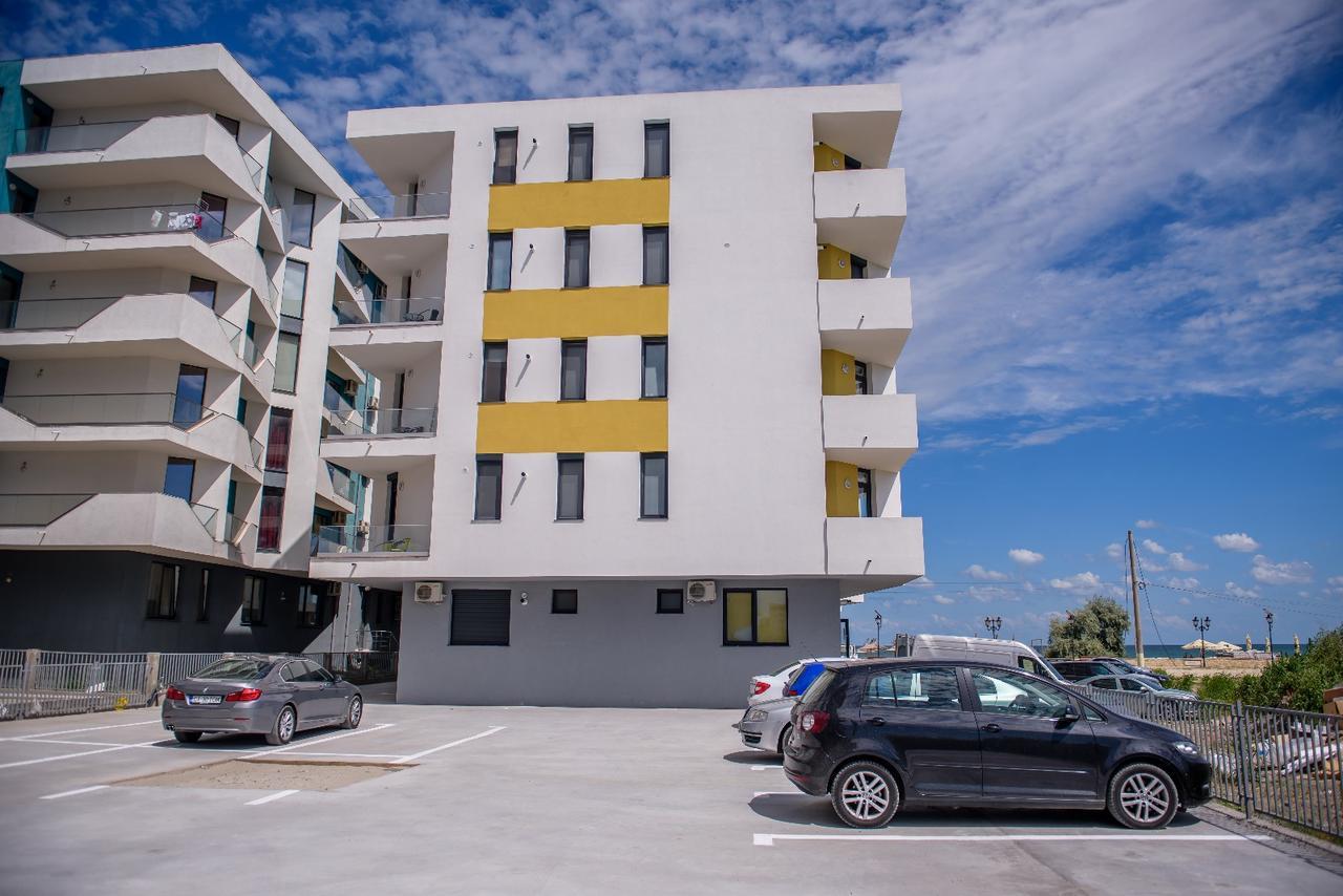 Constantinos Apartment Mamaia Nord Нэводари Экстерьер фото