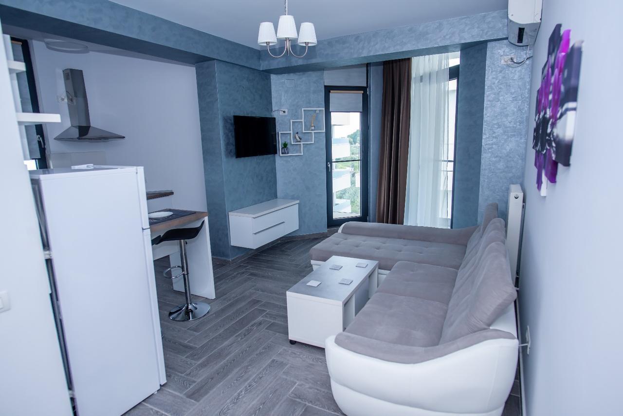 Constantinos Apartment Mamaia Nord Нэводари Экстерьер фото